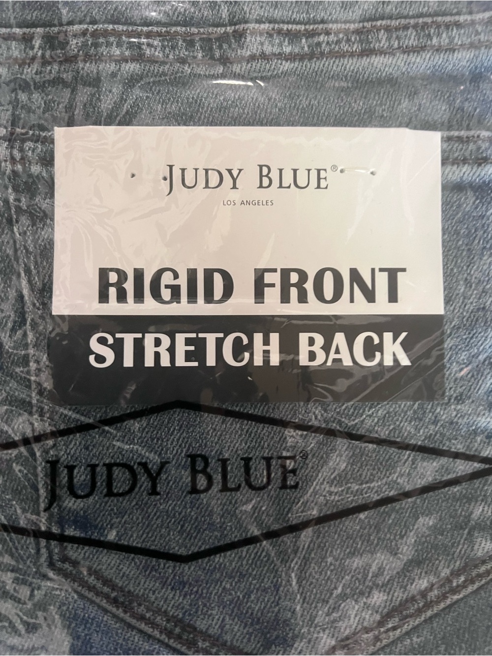 Judy Blue Mid-Rise Med Wash Button-Fly Rigid Magic Slim Straight Leg Jeans - Picture 11 of 13